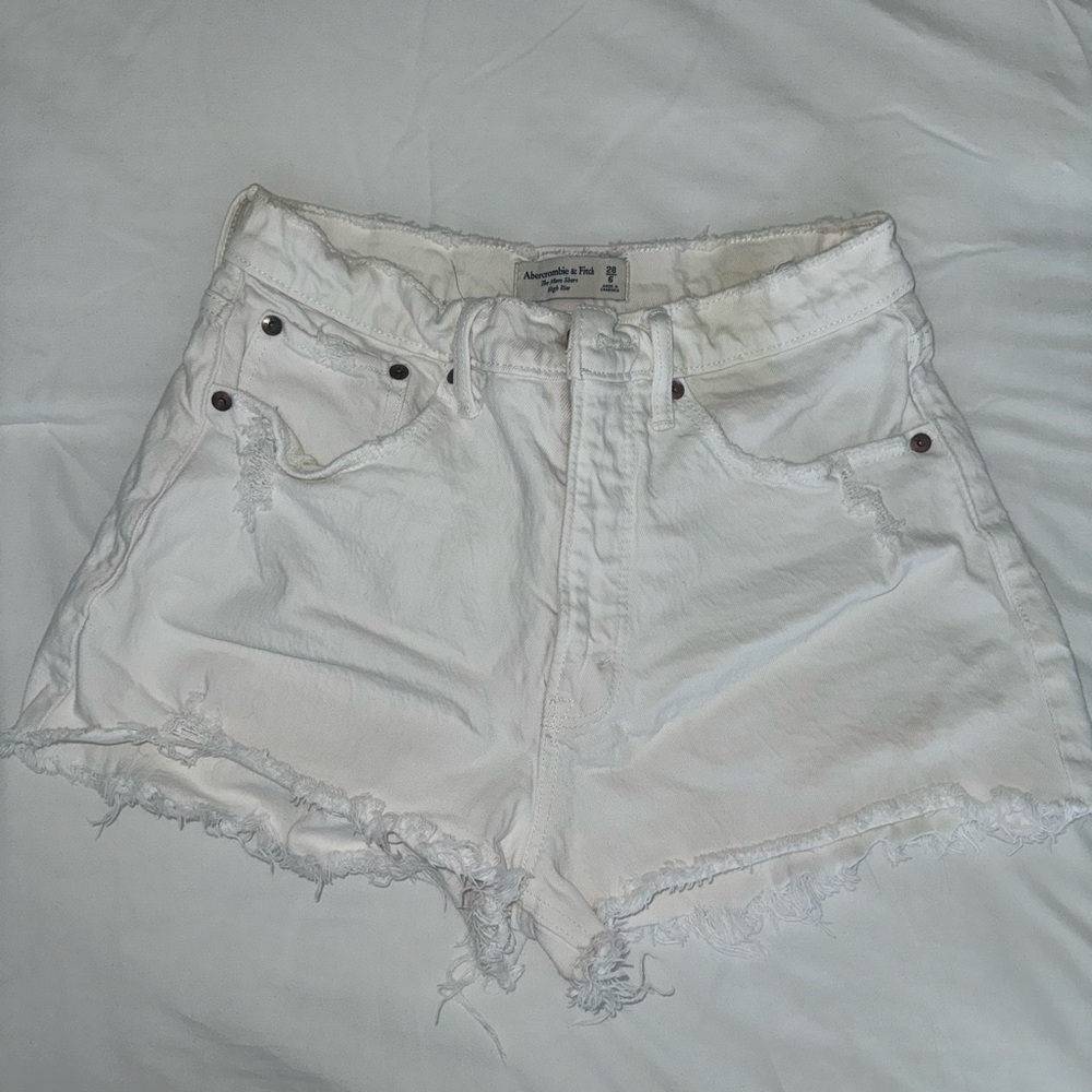 Abercrombie Curve Love High Rise Mom Denim Short